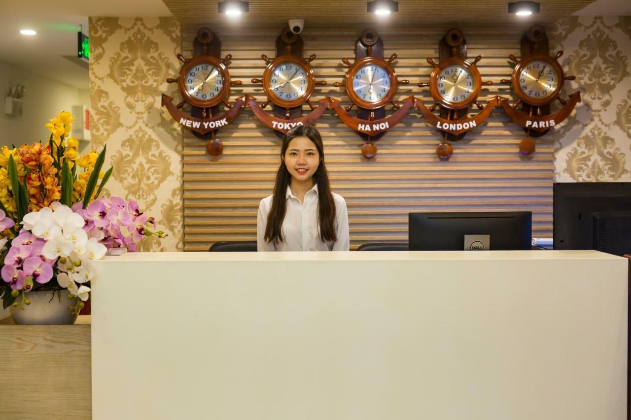 Sky Star Hotel Da Nang Bagian luar foto